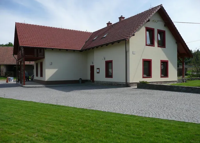Lipina Gasthof Slatiňany