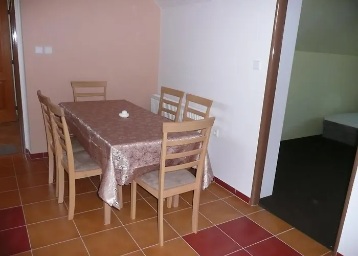 Lipina Gasthof Slatiňany